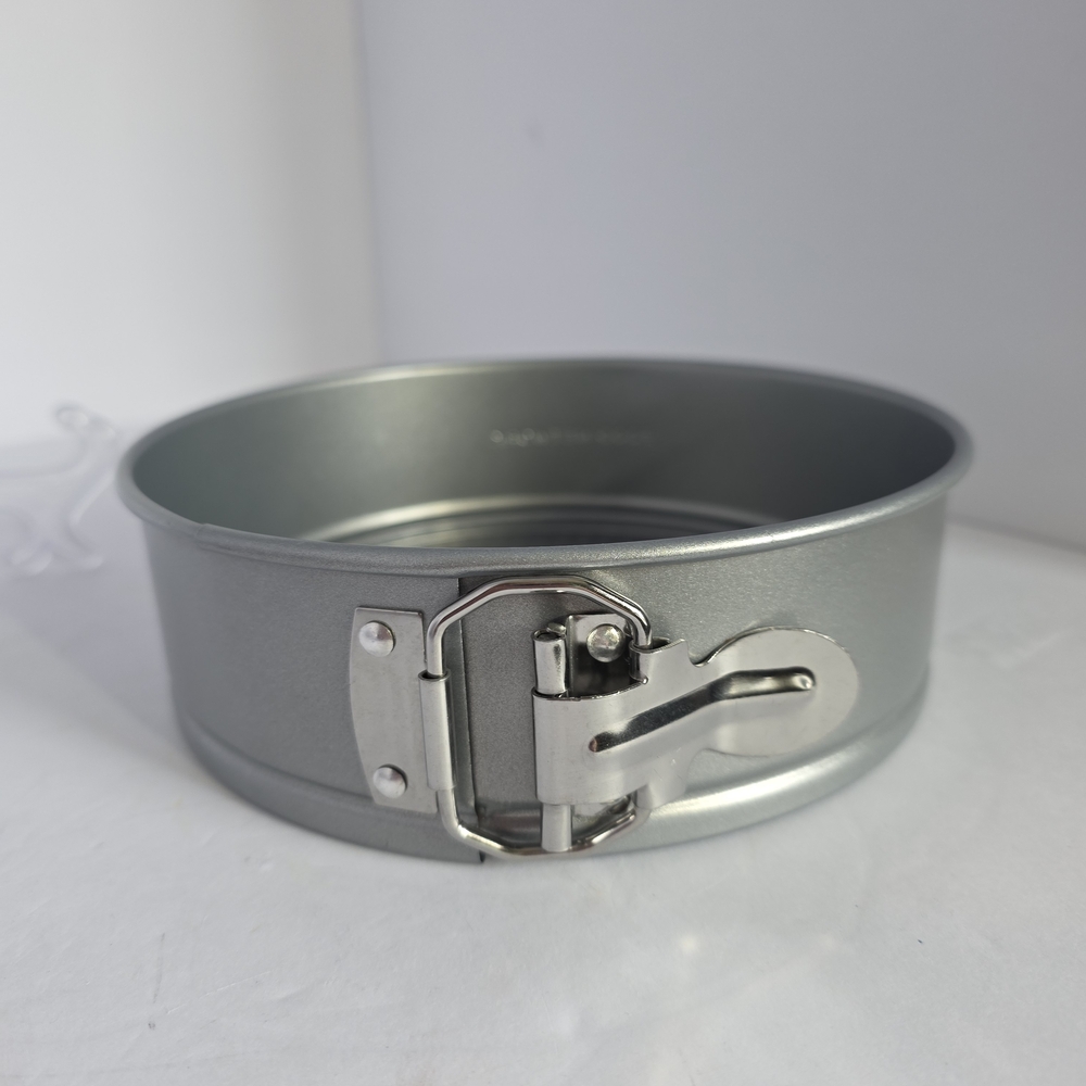 NWOT Food Network Pressure Cooker Springform 7" Cake Pan